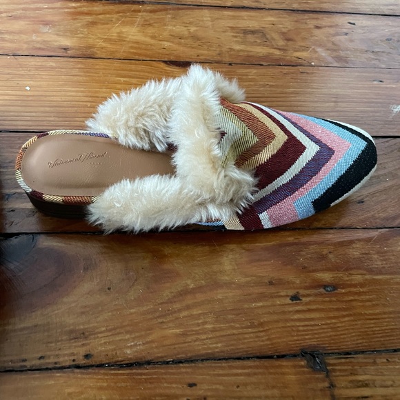 Colorful boho flats! Fun, maximalist and easy to slip on! - Picture 2 of 4